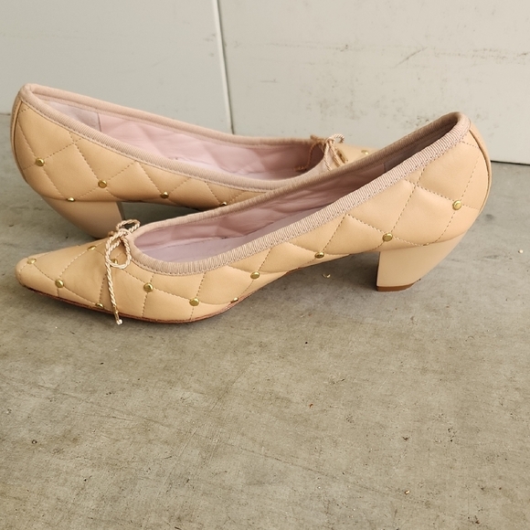 Paul Mayer women's size 9 Titou quilted leather pumps. - Picture 8 of 10